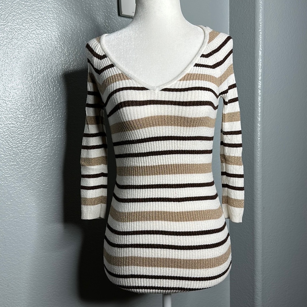 Bebe knit top
